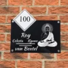 naambord boeddha meditatie in de kleur zwart